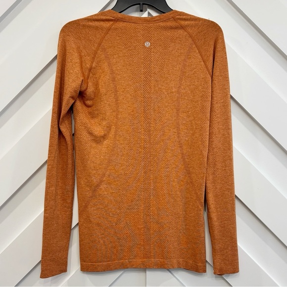 Lululemon Swiftly Tech Long Sleeve Shirt Size 8 In Butternut Brown/Warm Apricot - Picture 2 of 6